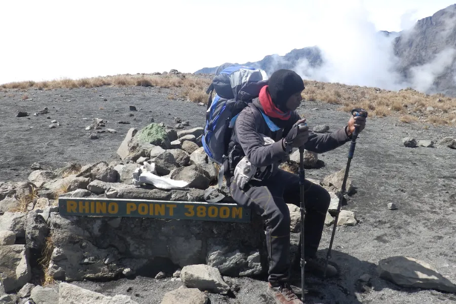 3-Day Mount Meru Trekking
