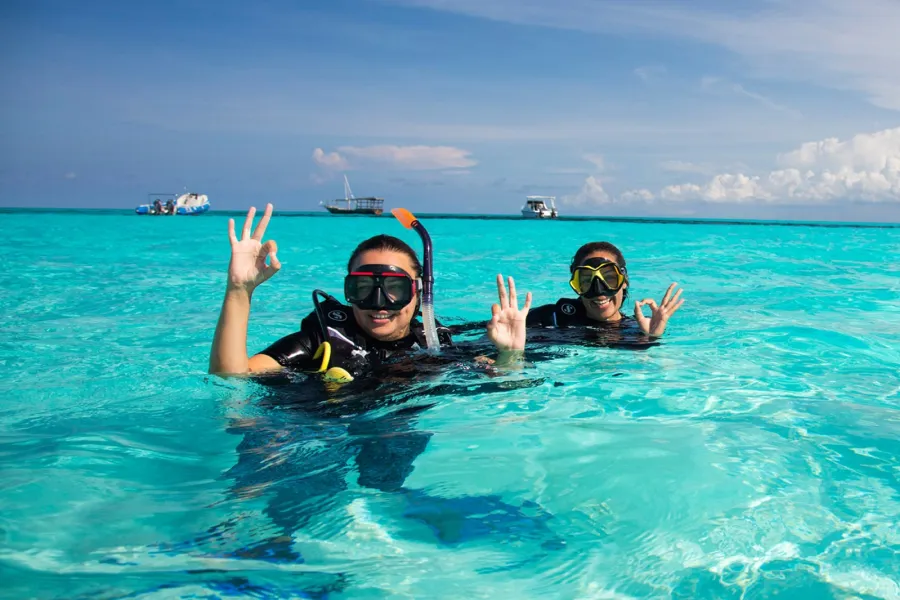 Mnemba Island Snorkeling Tour